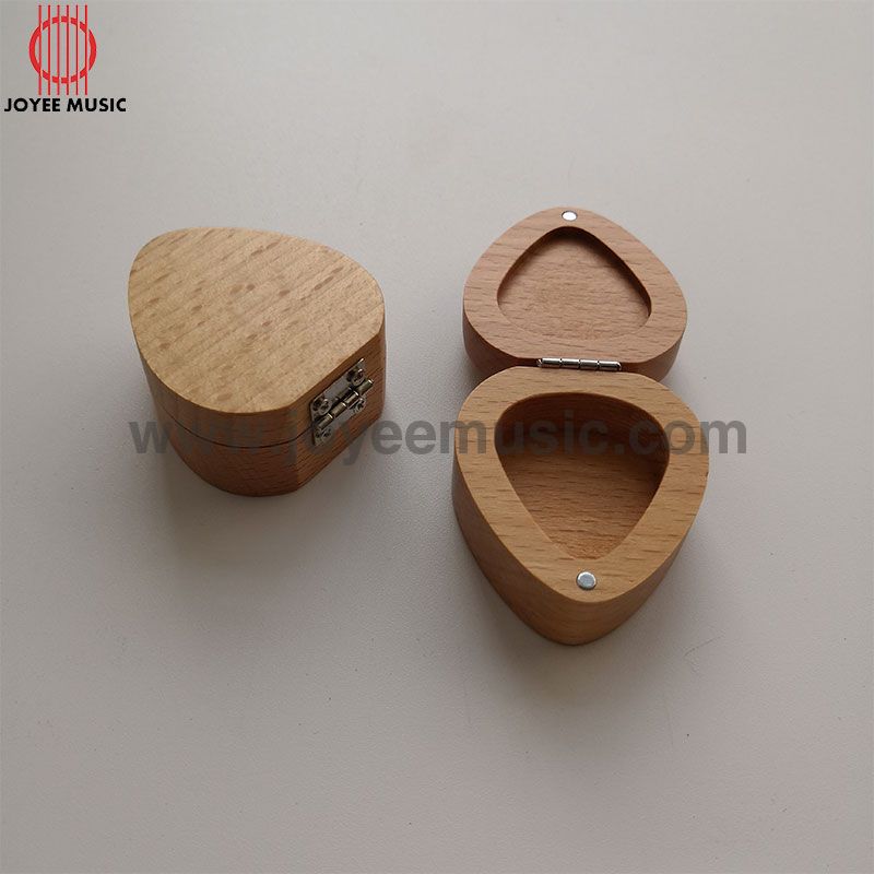 Hearted Shaped Wooden Pick Box