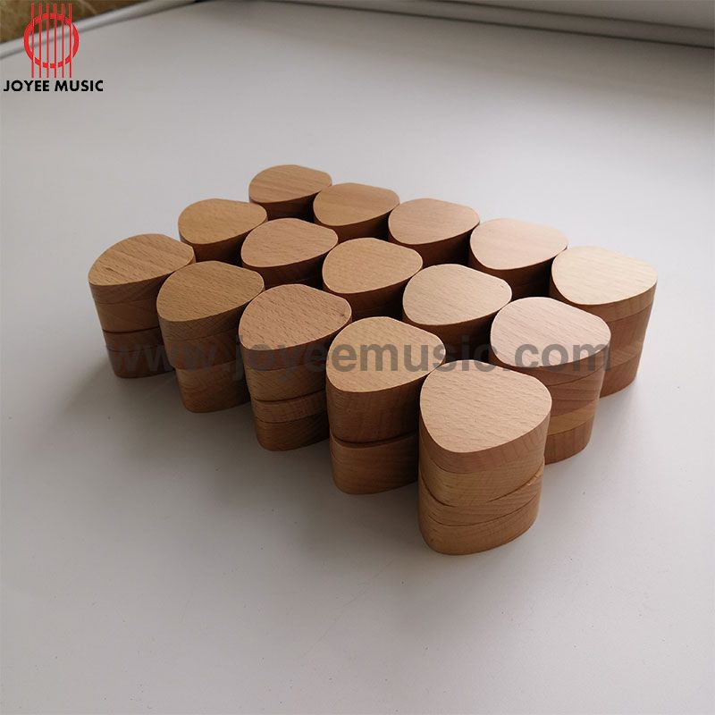 Hearted Shaped Wooden Pick Box