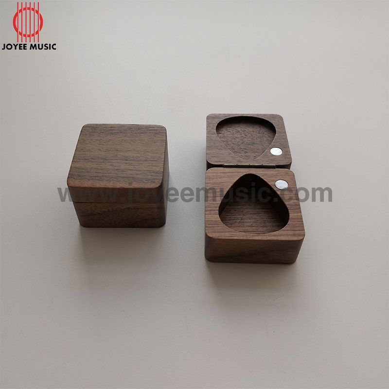Wood Pick Box Square Shape